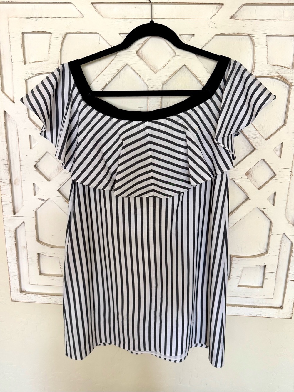 Alice & Olivia Striped Ruffle Tie-Front Mini Dress in Black & White - Picture 3 of 6